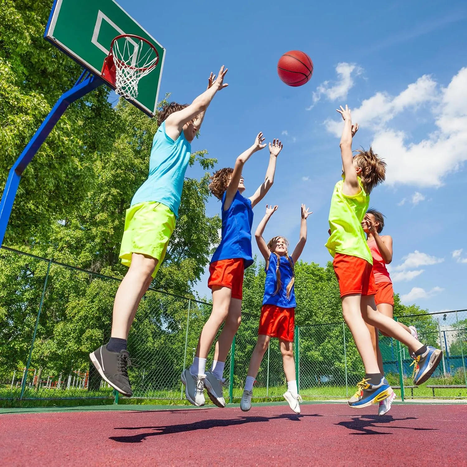 40Pcs 6" Inflatable Mini Basketball Balls Bulk Inflatable Small Basketball Set, PVC Small Basketball for Over The Door Basketball Hoop Games Party Favors Indoor Outdoor Play Adults Kids Pool Beach