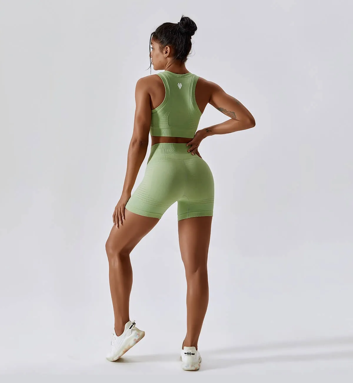 Air Flow Seamless Training Shorts-Celadon