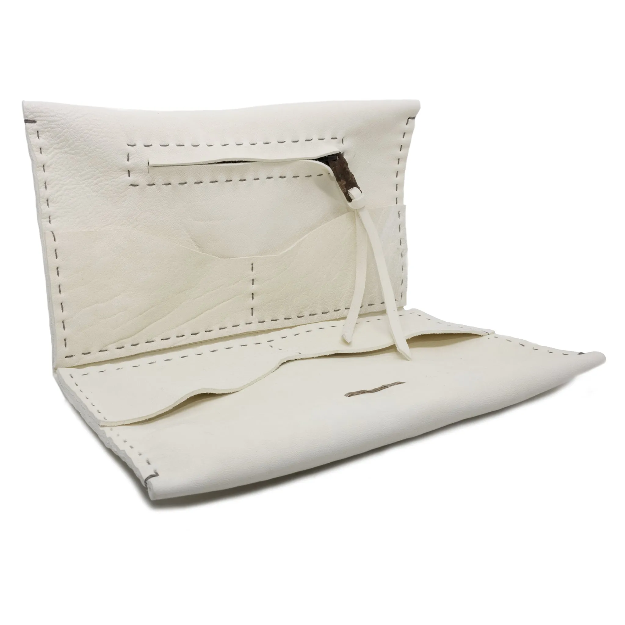 albino culatta leather long wallet