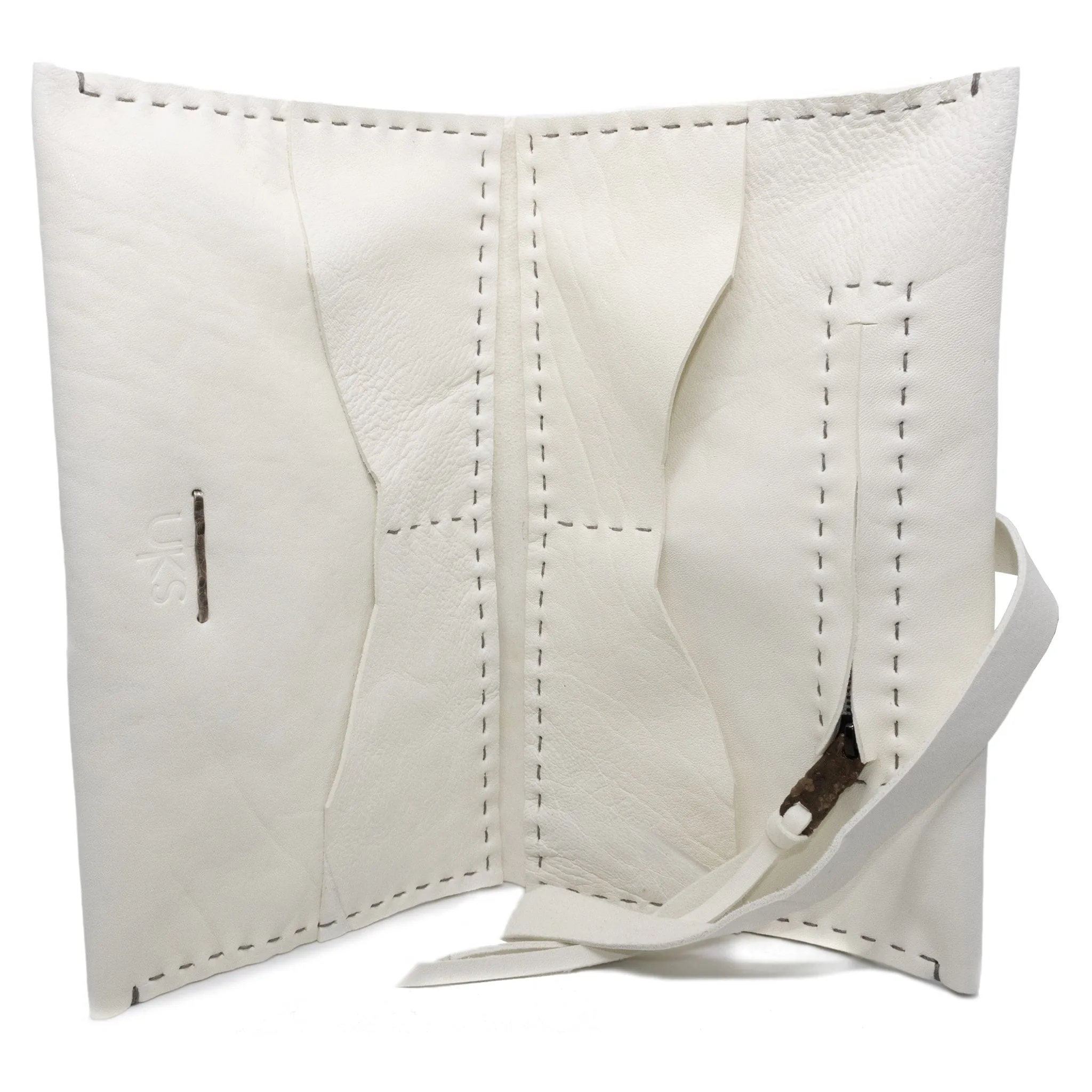 albino culatta leather long wallet