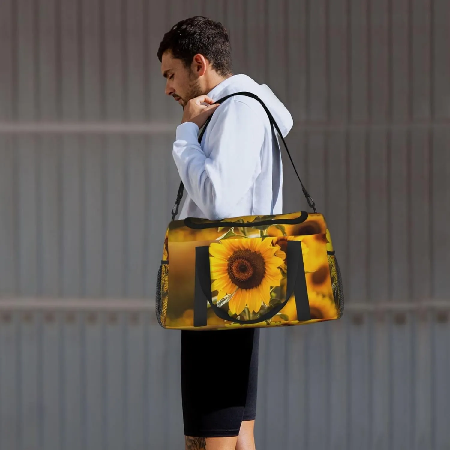 Autumn Sunflowers Big Capacity Sports Gym Bag Portable Travel Duffle Bag, Fall Floral Lightweight Weekender Workout Bag for Overnight, Unisex
