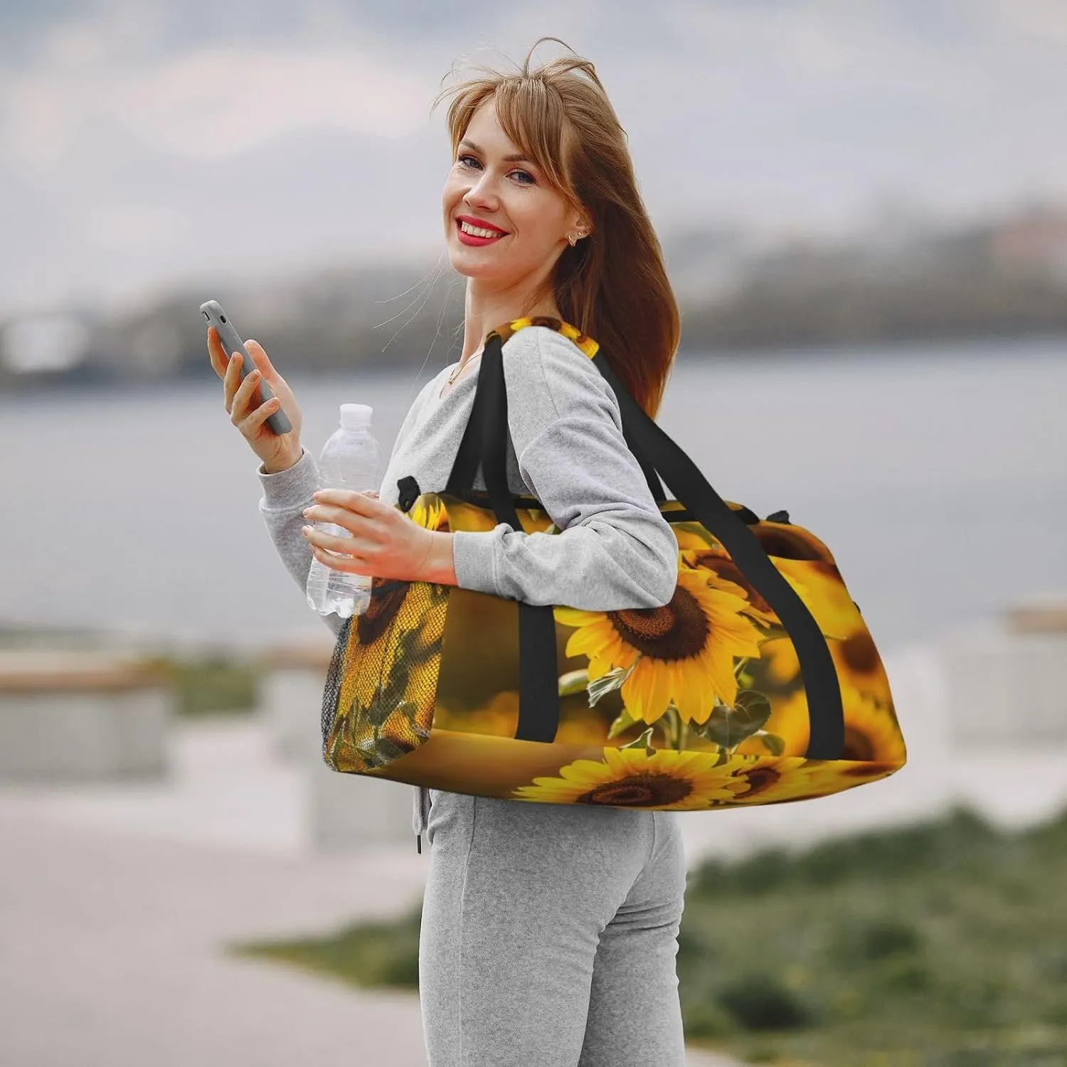 Autumn Sunflowers Big Capacity Sports Gym Bag Portable Travel Duffle Bag, Fall Floral Lightweight Weekender Workout Bag for Overnight, Unisex
