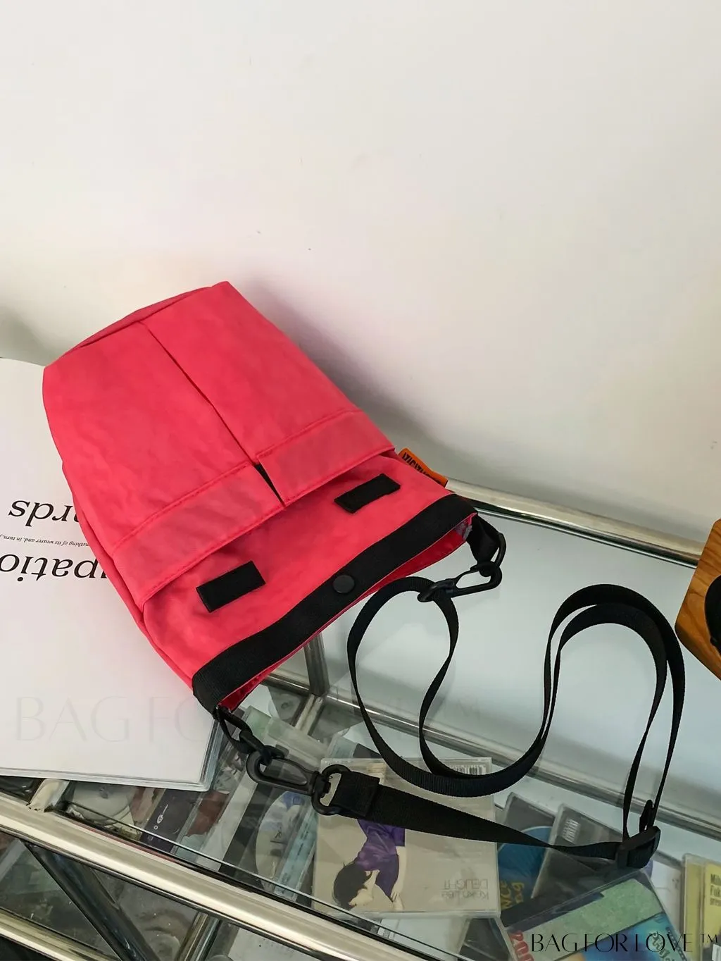 BagForLove - Chic Mini Shoulder Bag with Stylish Contrast Trim