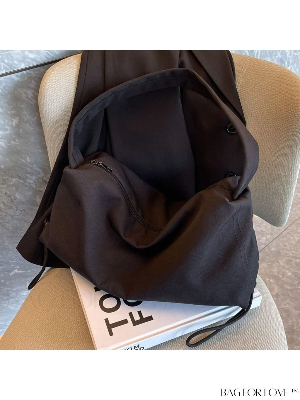 BagForLove - Stylish Minimalist Shoulder Bag with Ample Storage Space