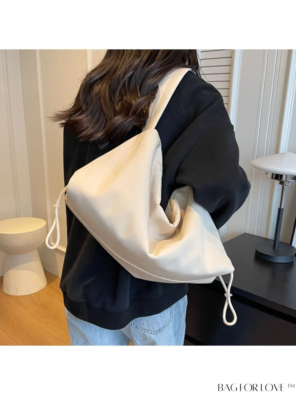 BagForLove - Stylish Minimalist Shoulder Bag with Ample Storage Space
