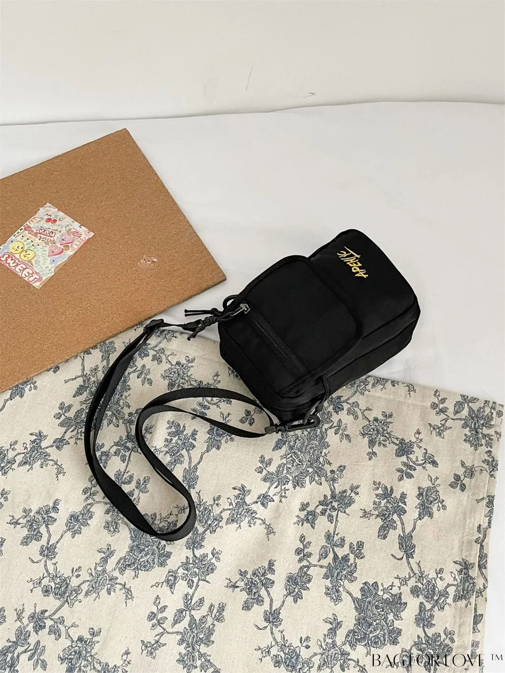 BagForLove - Womens Canvas Crossbody Bag: Stylish Oxford Phone & Shopping Wallet for Students