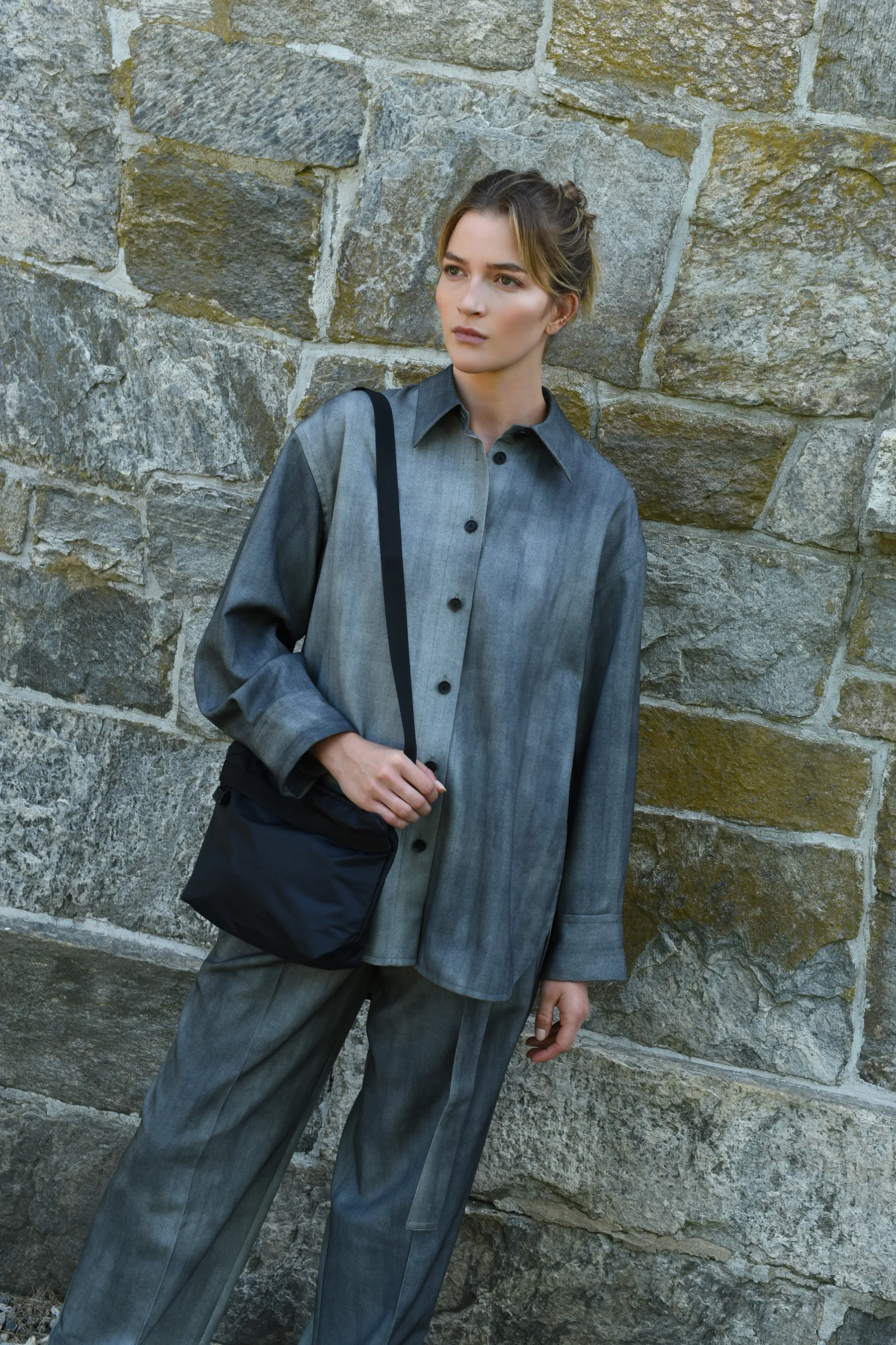 BLACK/BLACK (RN-CR-01)