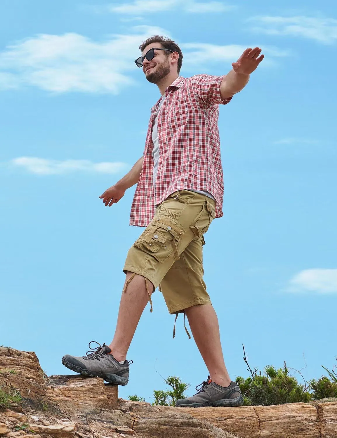 Cargo Shorts for Men Casual 3/4 Capri Pants with Pockets Long Below Knee Length Loose Fit Hiking Work