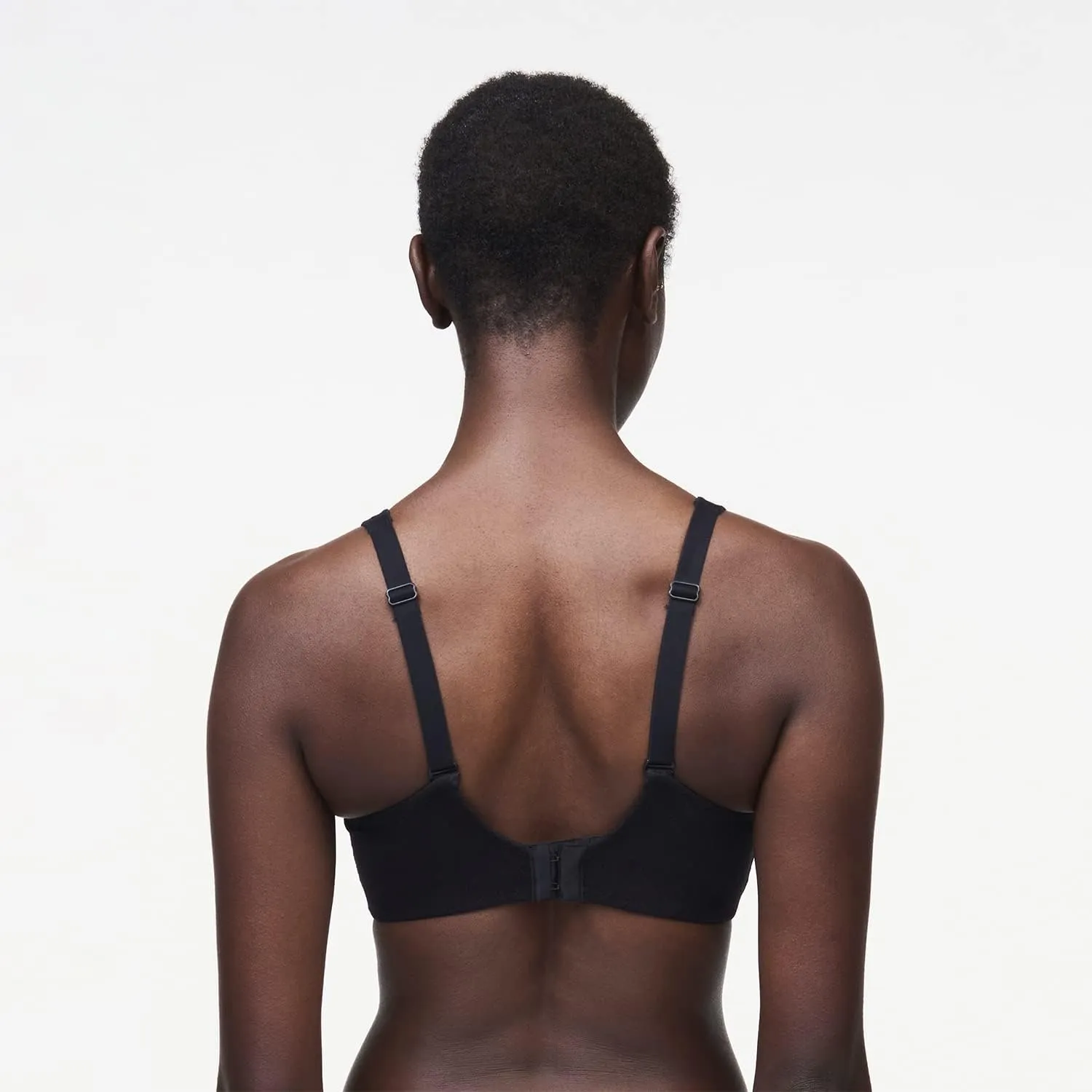 Chantelle Women's High Impact Everyday Sports Bra