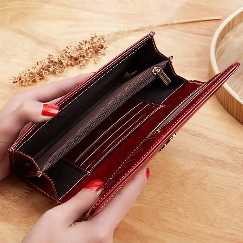 Classic Fold Wallet – Multi-Slot PU Leather