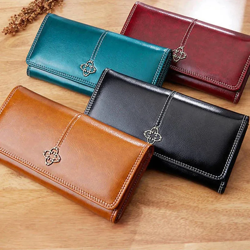 Classic Fold Wallet – Multi-Slot PU Leather