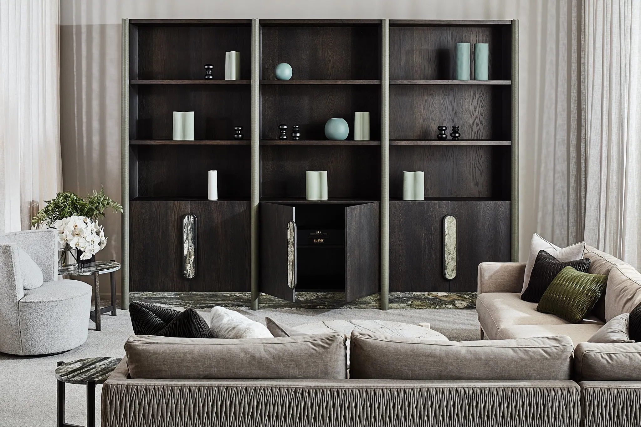 Contour Wall Unit