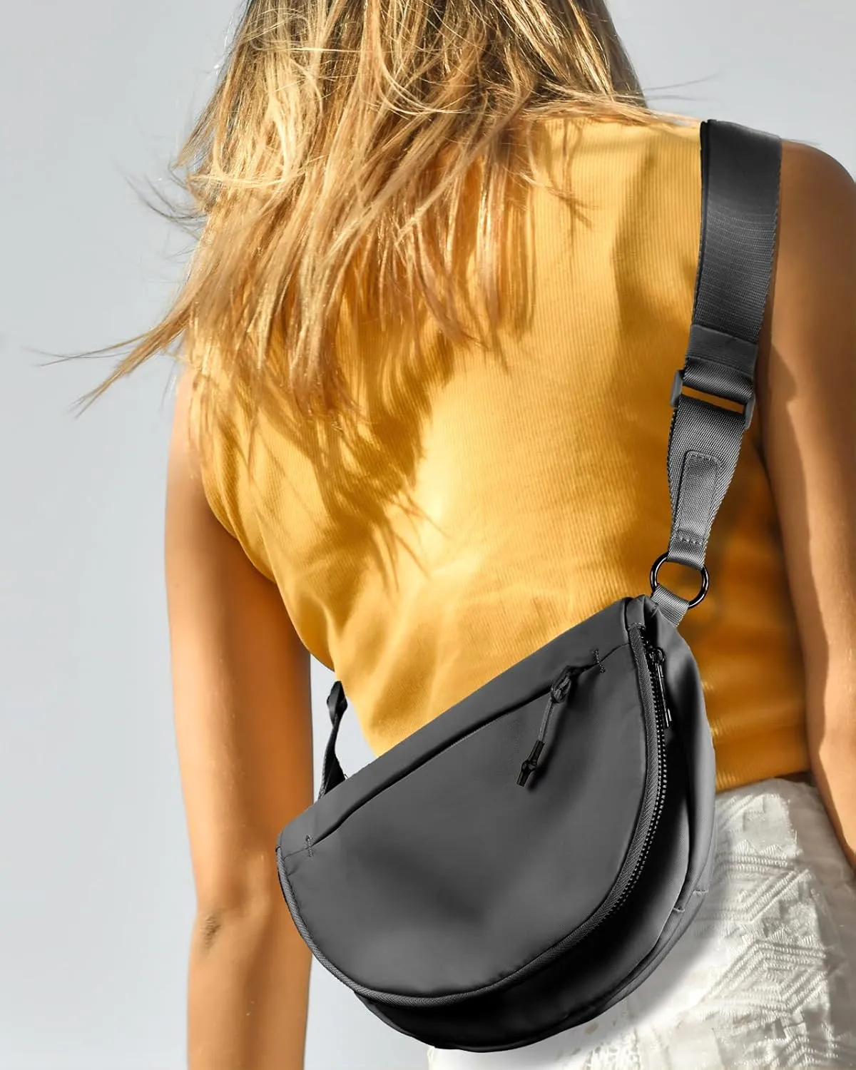 Crescent Bag for Women and Men, Fashion Medium Nylon Folding Crescent Moon Bag Single Shoulder Bag with Adjustable Strap