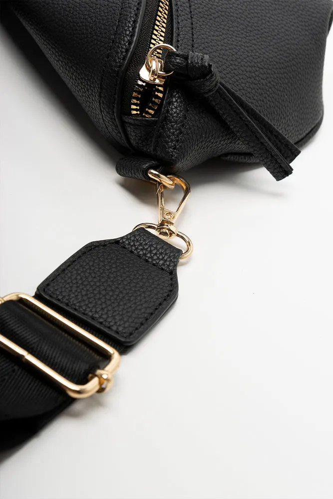 Crossbody Moon Bag Black
