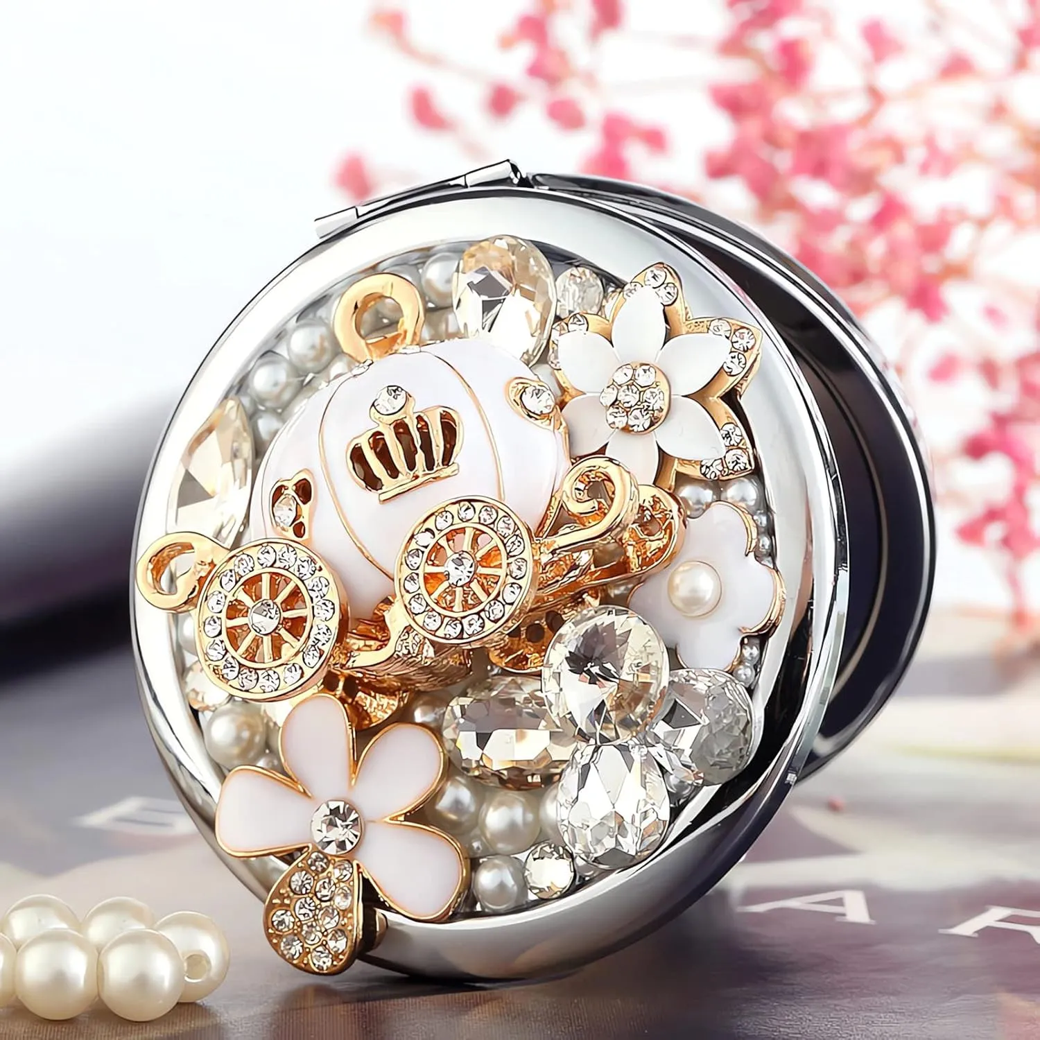 Cute Compact Mirror Pumpkin Coach Small Mirror Girl's Gift Travel Mirror 1x/2x Magnification Travel Makeup Mirror (Pumpkin Coach)
