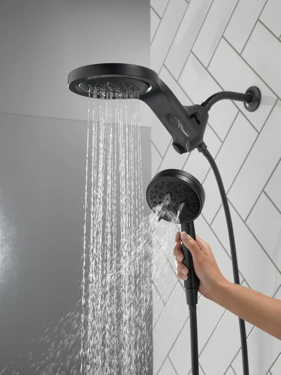 Delta Faucet HydroRain H2Okinetic Dual Shower Head with Handheld 5-Spray, Hose, Detachable Shower Head, 2.5 GPM Flow Rate, Matte Black 58680-BL25