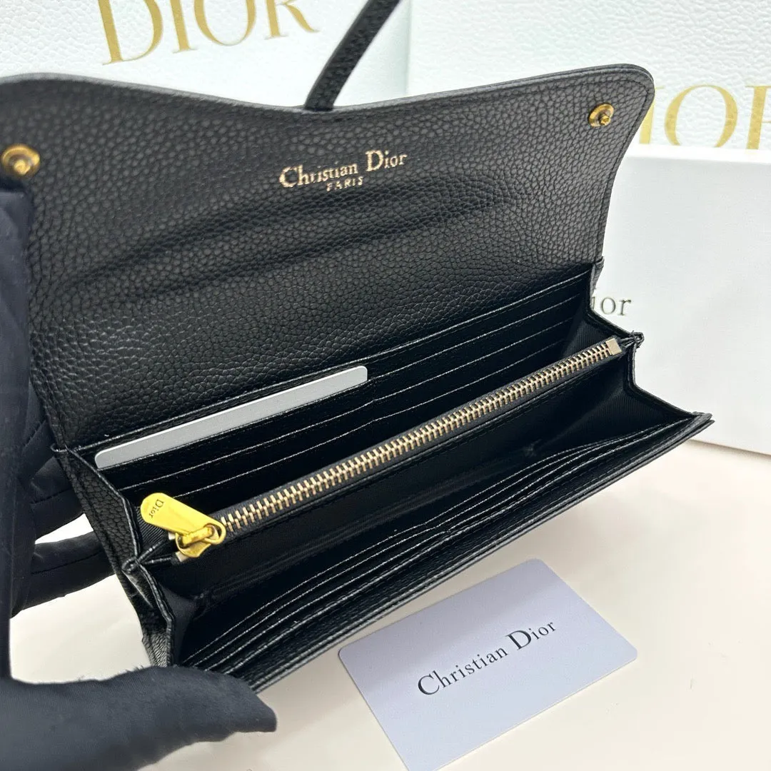 DR366 Dior Dahlia Wallet / 7.4x4.1x1.3inch