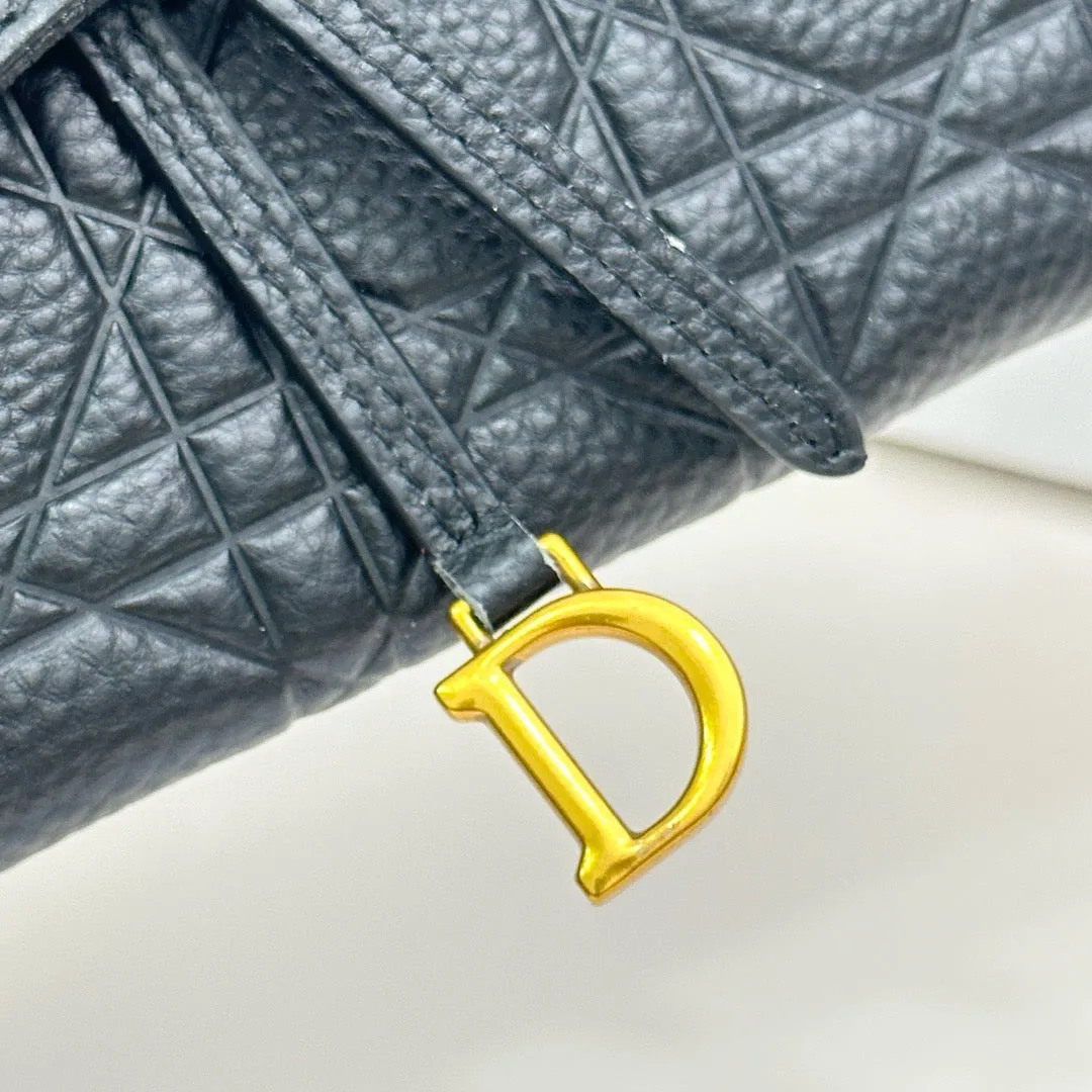 DR366 Dior Dahlia Wallet / 7.4x4.1x1.3inch
