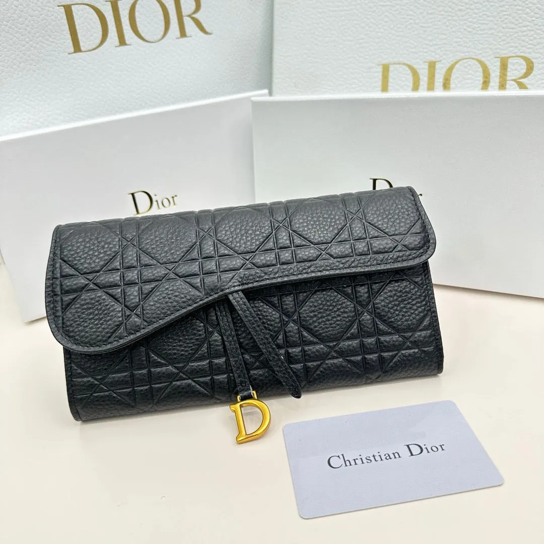 DR366 Dior Dahlia Wallet / 7.4x4.1x1.3inch