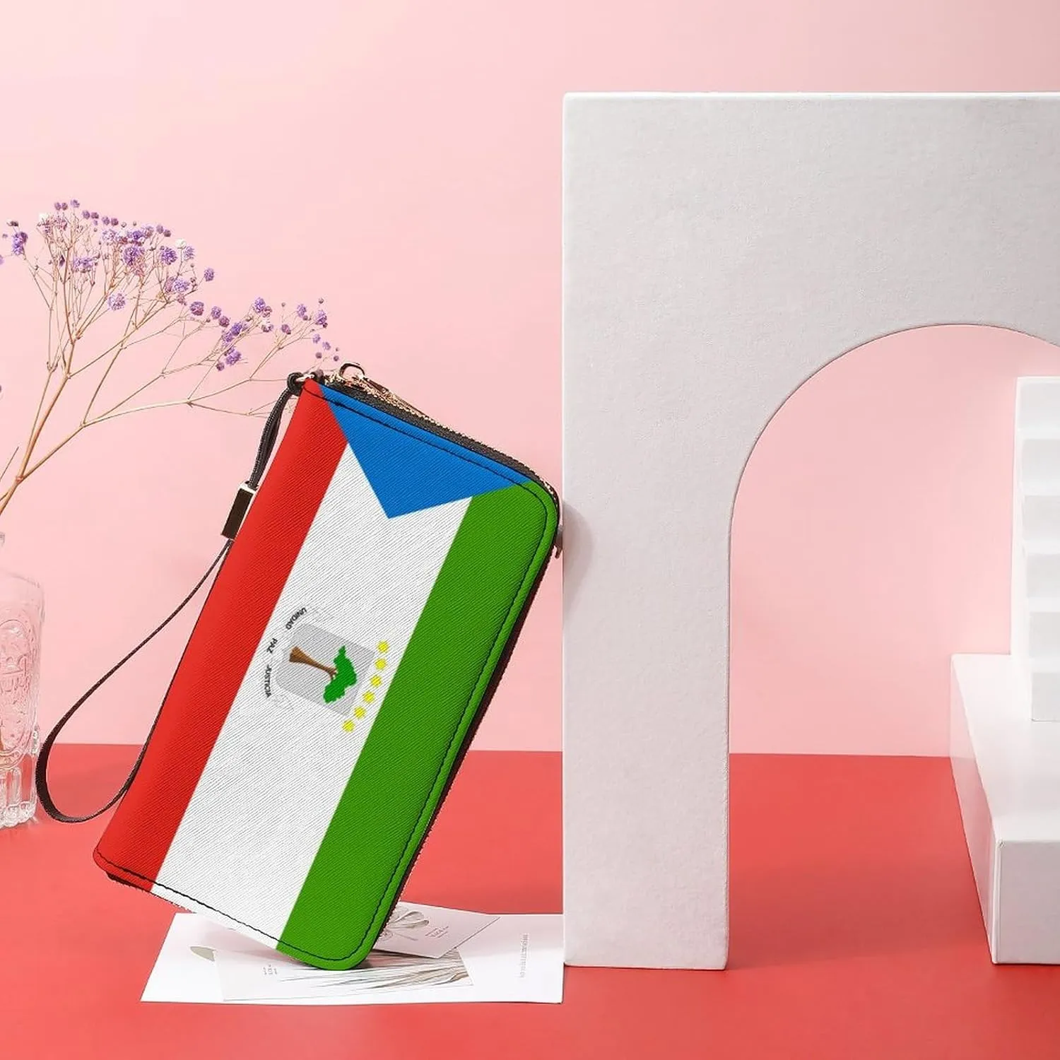 Equatorial Guinea Flag Wallet Long Zipper Purse with Removable Wristlet Women Men Stylish Travel Clutch