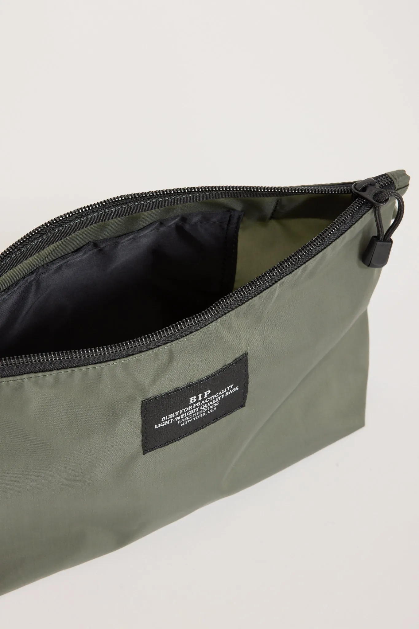 Fannypack Crossbody Khaki Green/Black Pocket