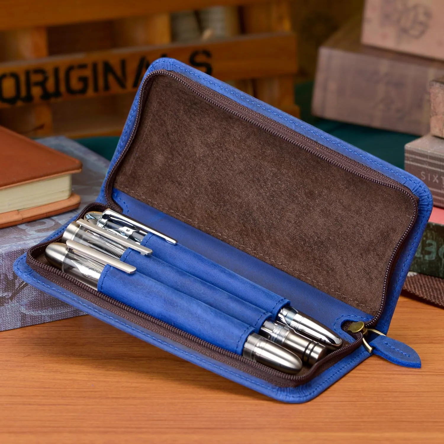 Fountain Pen Case 3 Divided Slots Crazy Horse Leather Pen Holder, Handmade Display Zippered Pouch for Rollerball Pen-Blue