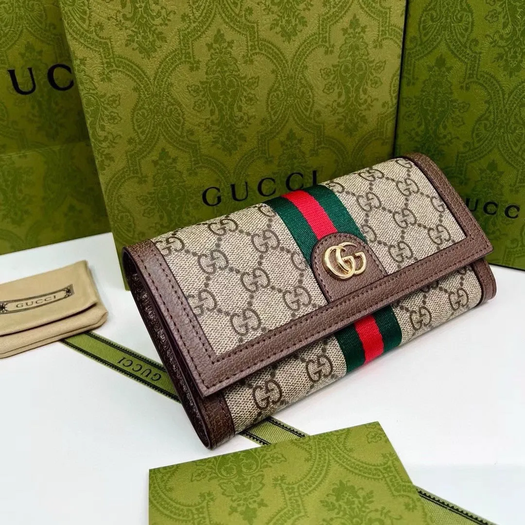GC614 Ophidia GG Chain Wallet / 7.5"W x 4"H x 1.5"D
