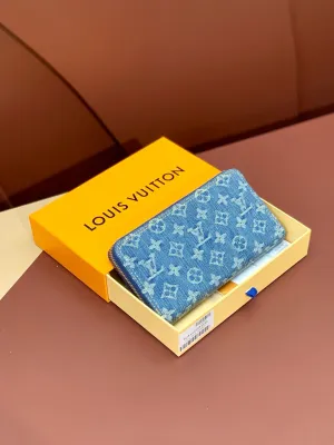 LB932 Zippy Wallet / 7.7 x 4.1 x 1 inches / HIGHEST QUALITY VERSION