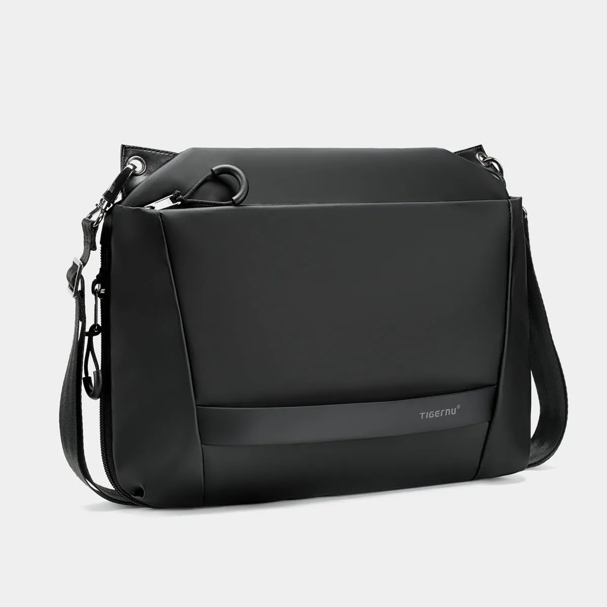 Lightweight Daily Messenger Bag