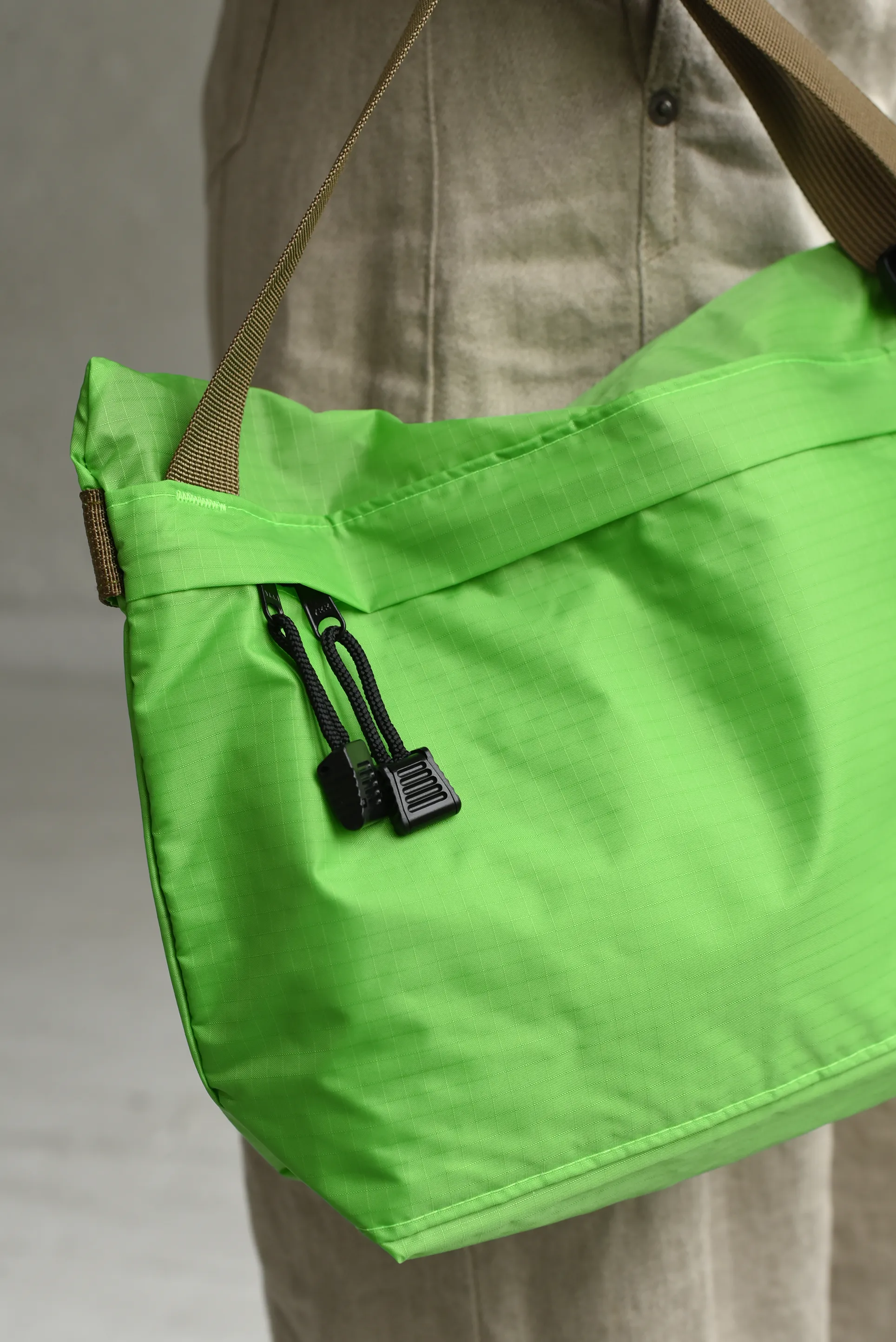LIME GREEN/COYOTE (RN-CR-13)
