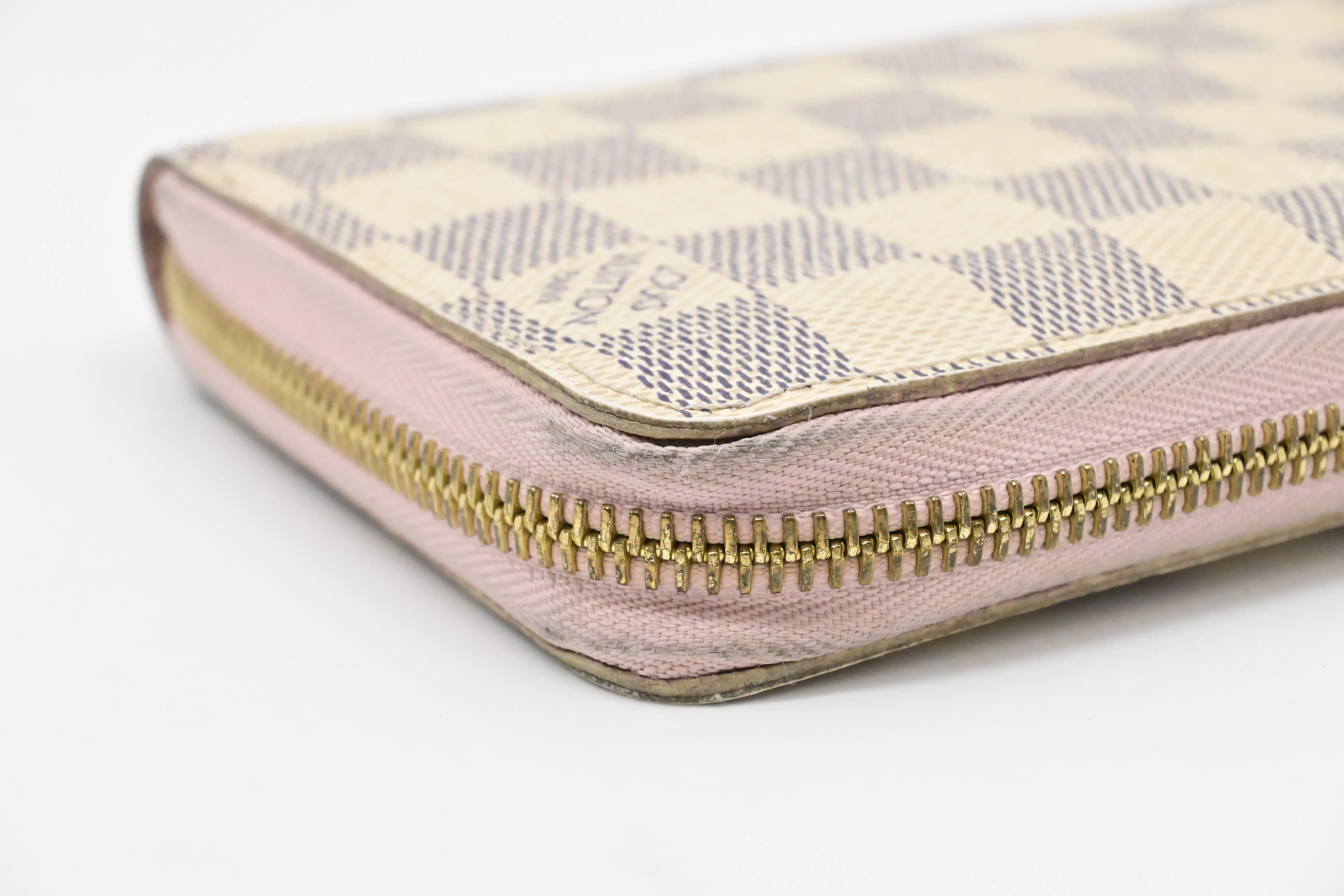 Louis Vuitton Long Zippy Wallet in Damier Azur Canvas