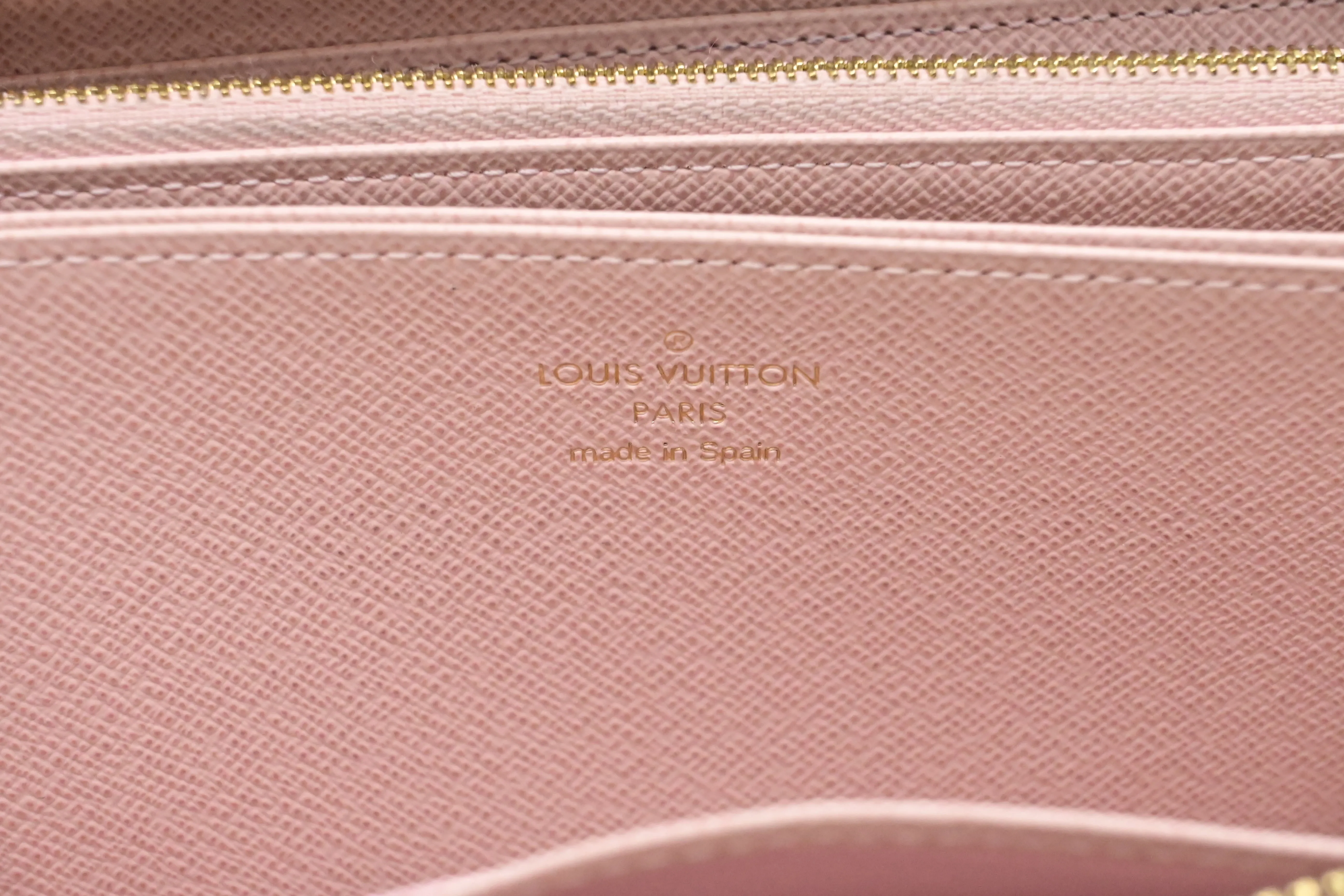 Louis Vuitton Long Zippy Wallet in Damier Azur Canvas
