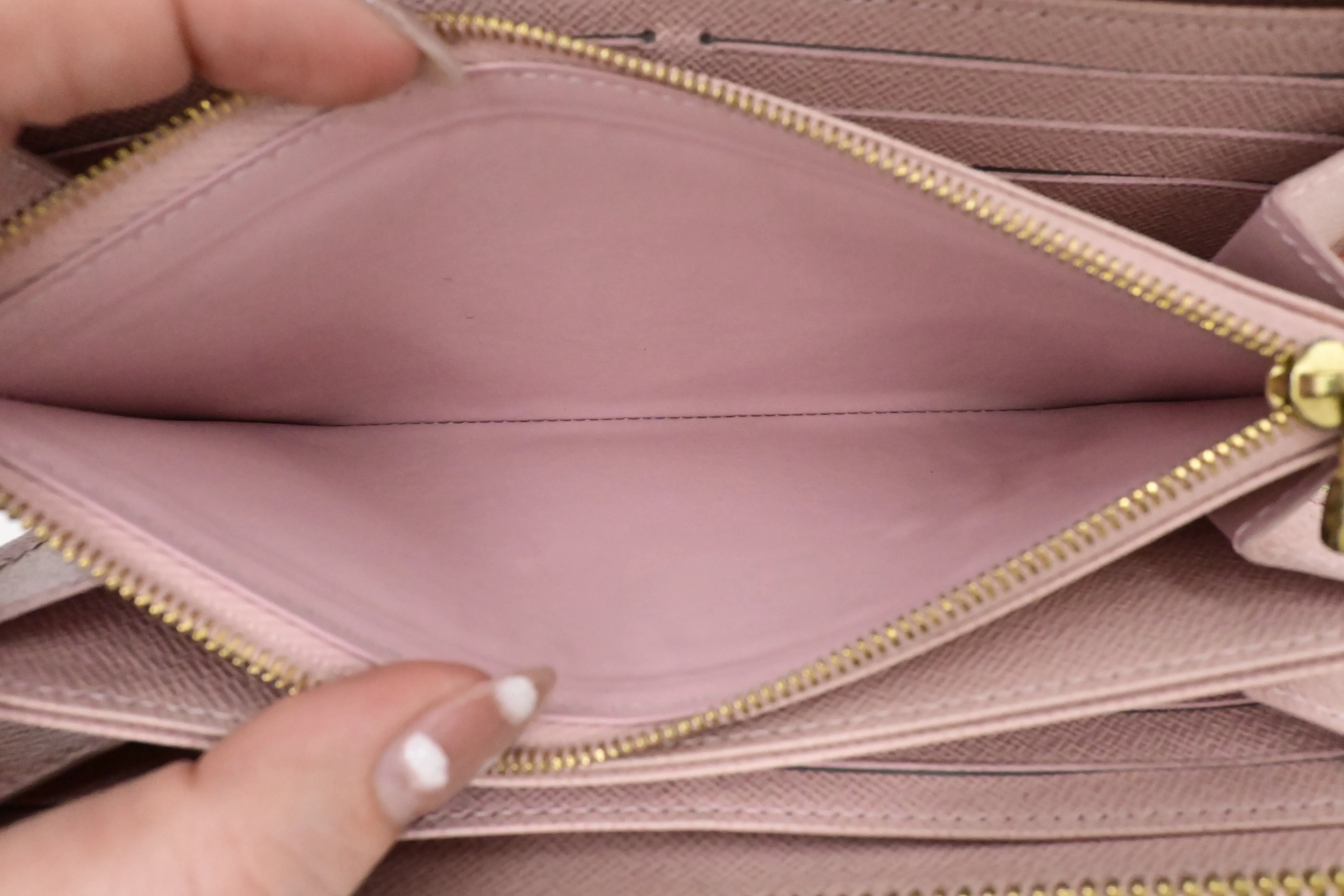 Louis Vuitton Long Zippy Wallet in Damier Azur Canvas