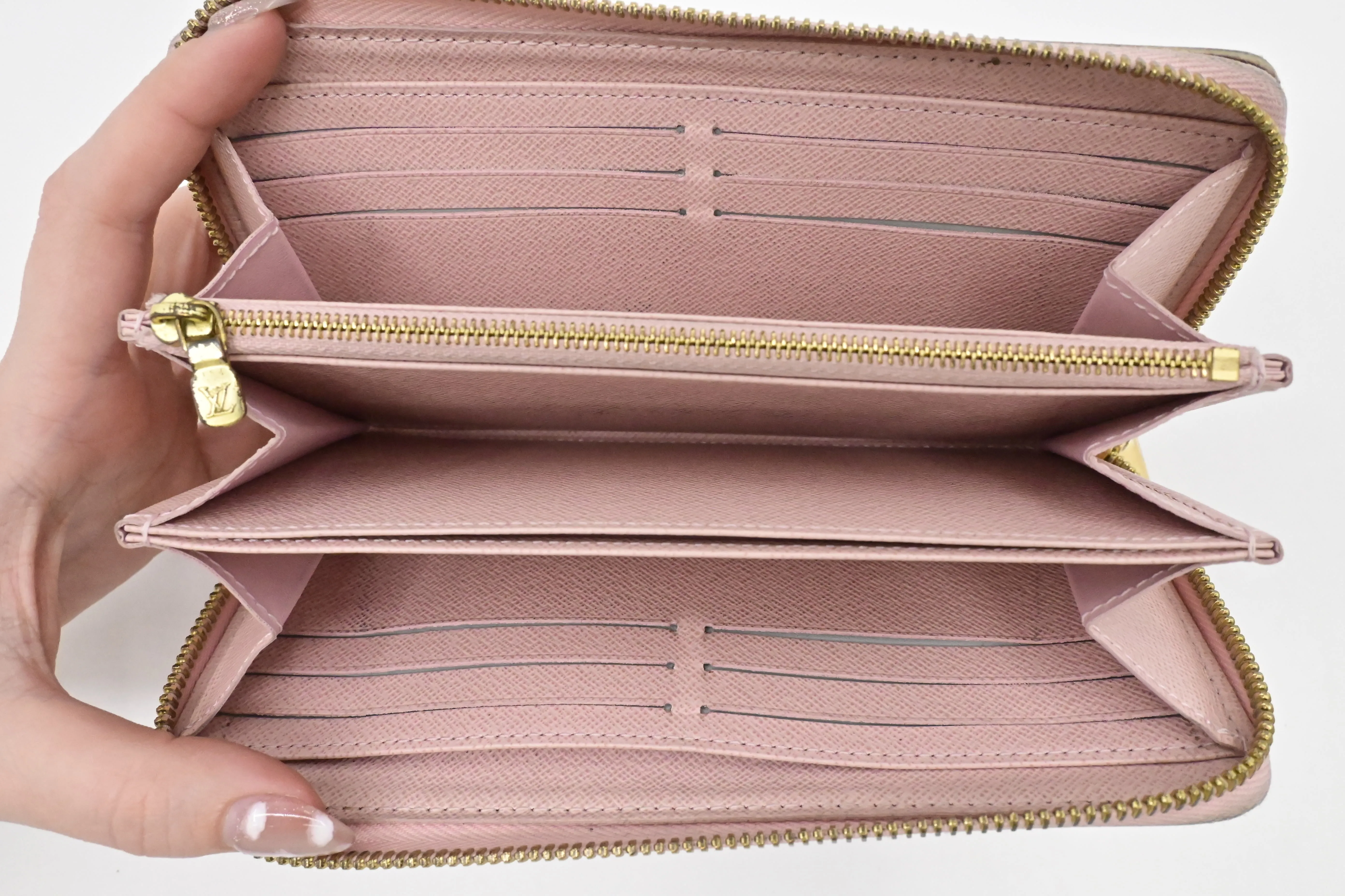 Louis Vuitton Long Zippy Wallet in Damier Azur Canvas