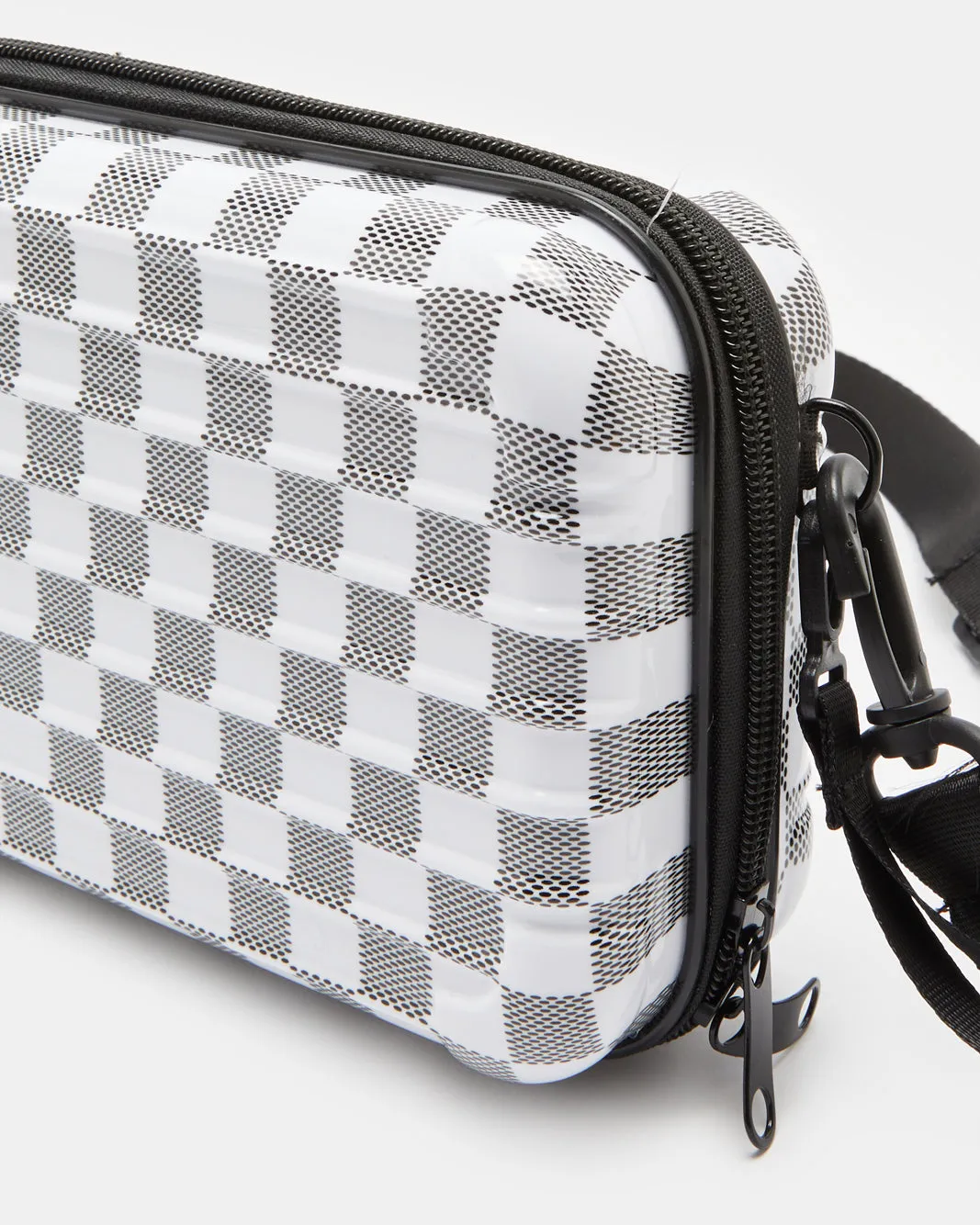 Men White Hard Case Pouch