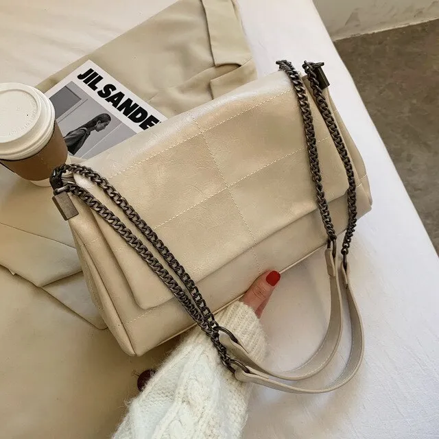 Minimalist Design Messenger Bag