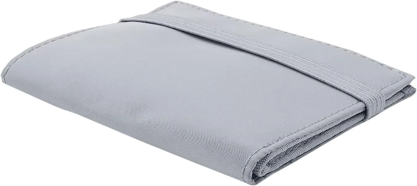 MUJI Travel Purse - Compact Bifold Wallet with Card, Coin, and Cash Storage - Slim Polyester Travel Wallet - Light and Durable (Gray)