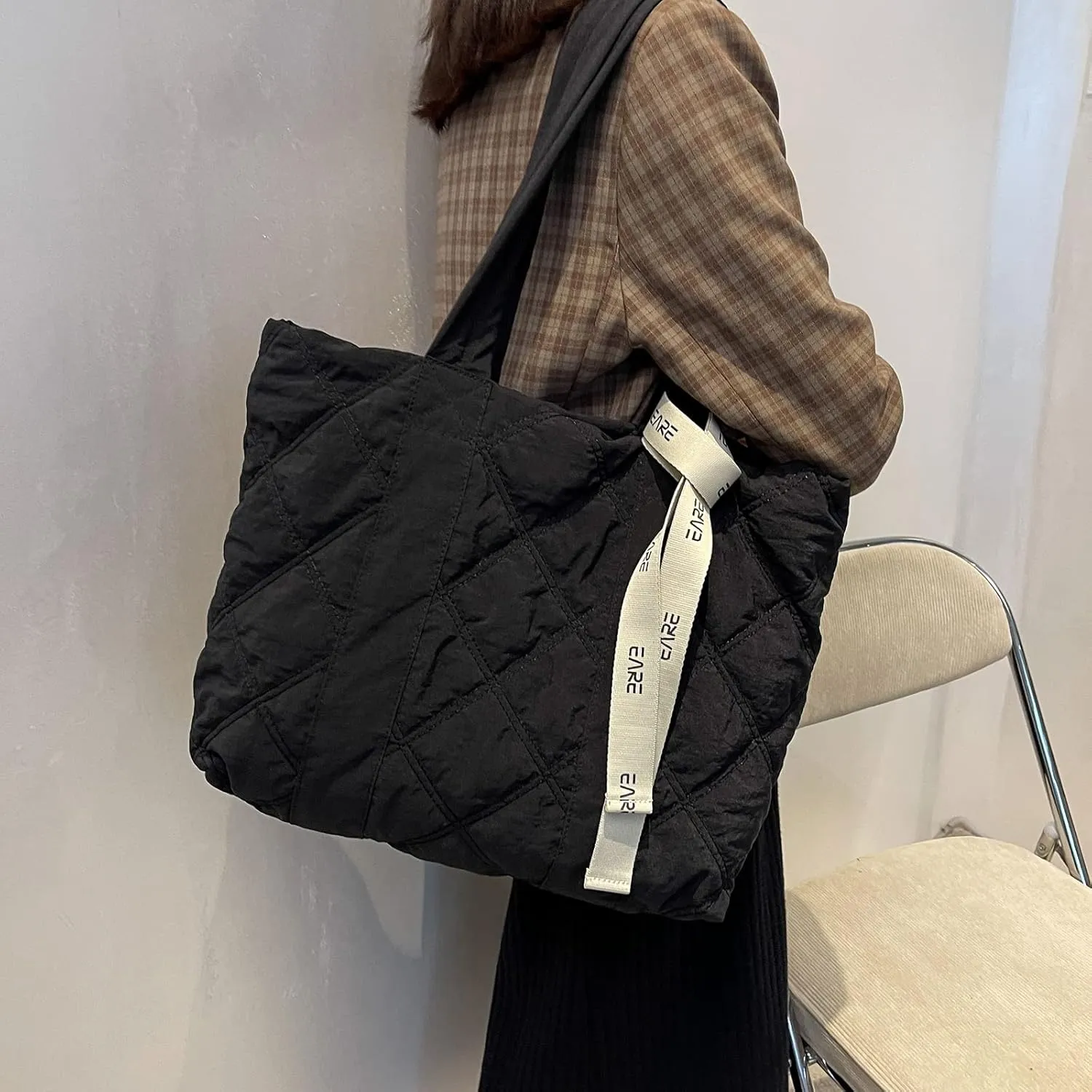 Puffer Quilted Tote Bag for Women Puffy Padded Crossbody Purse Soft Lightweight Shoulder Bag with Zipper