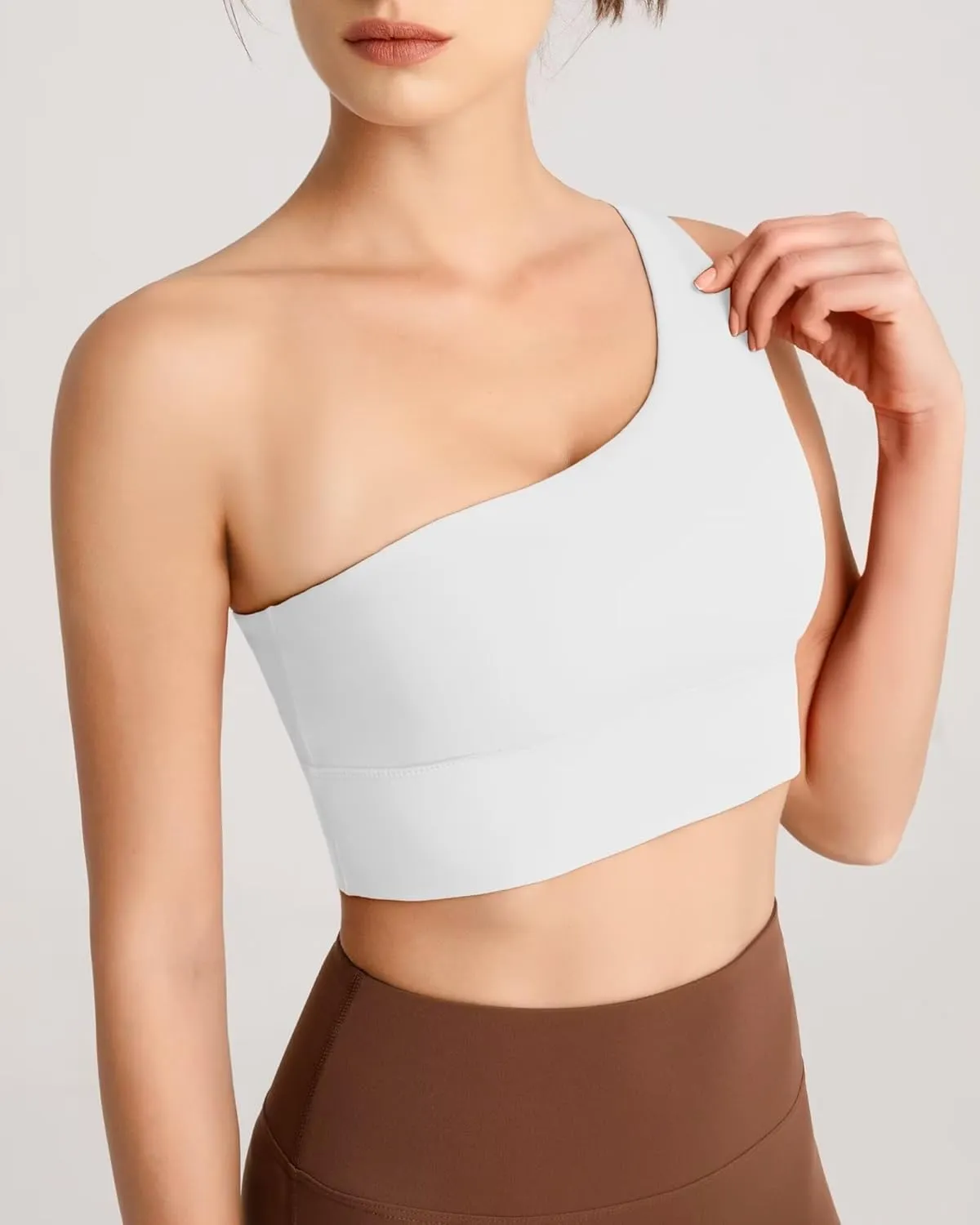 QUEENIEKE Womens One Shoulder Sports Bra Workout Strap Yoga Bras Cute Low Support Tops