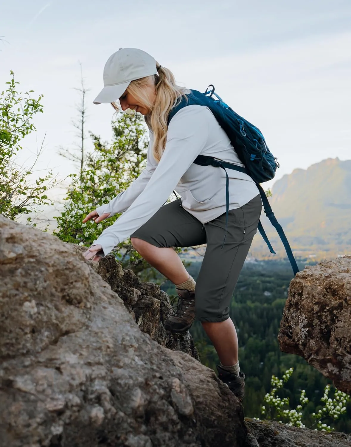SANTINY Women's 15" Long Shorts with Pockets Below The Knee Length Hiking Cargo Capris Lightweight Quick Dry Bermuda Shorts