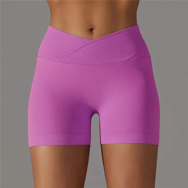 Seamless Breathable Solid Color Athletic Shorts