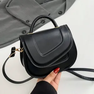 Stylish Minimalist Designer Saddle Bags
