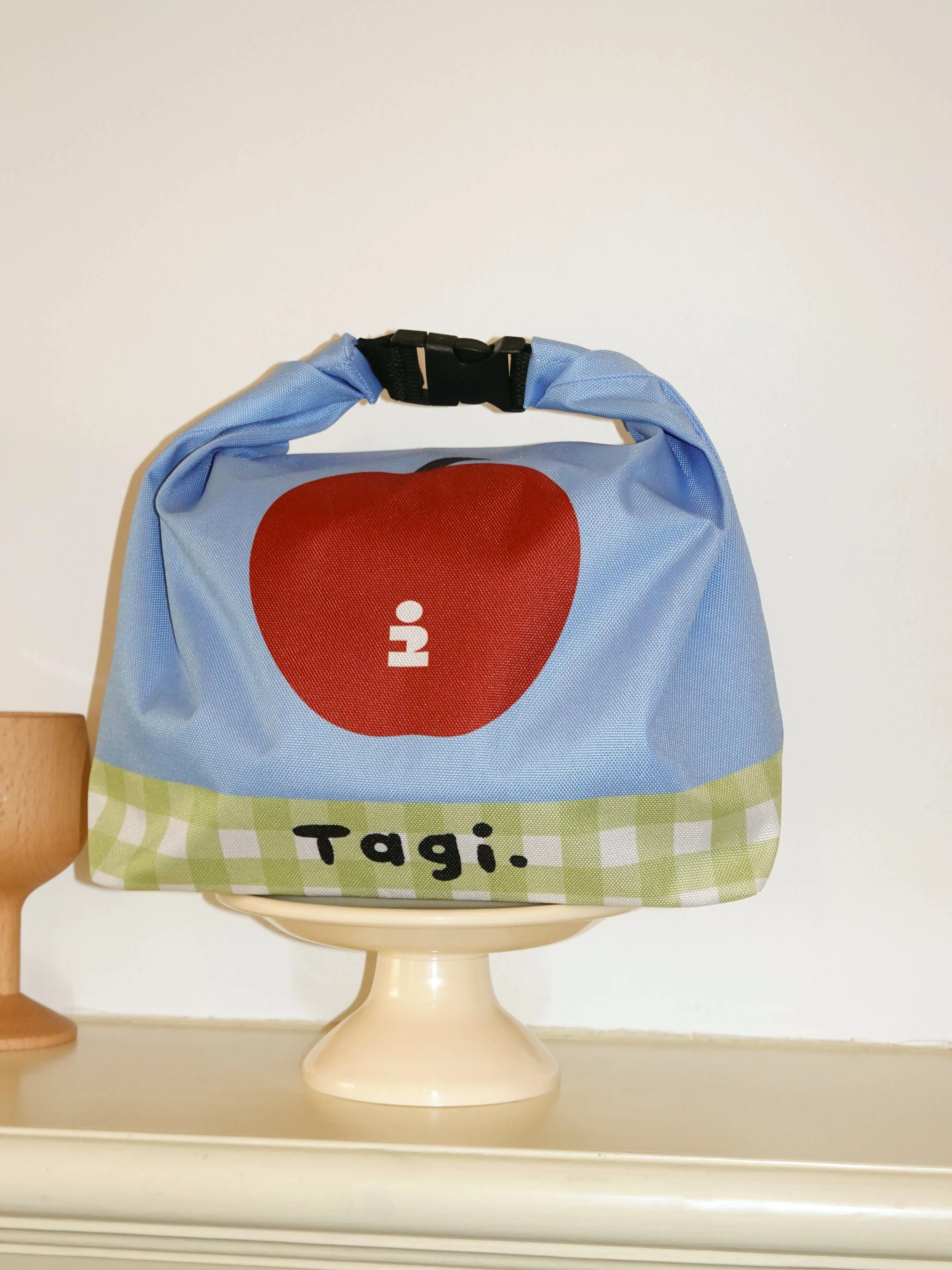 Tagi. imagine Apple Portable Storage Bag