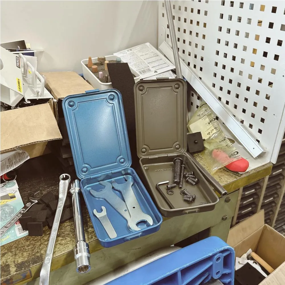 Toyo Steel Trunk Shape Toolbox T-152 Blue