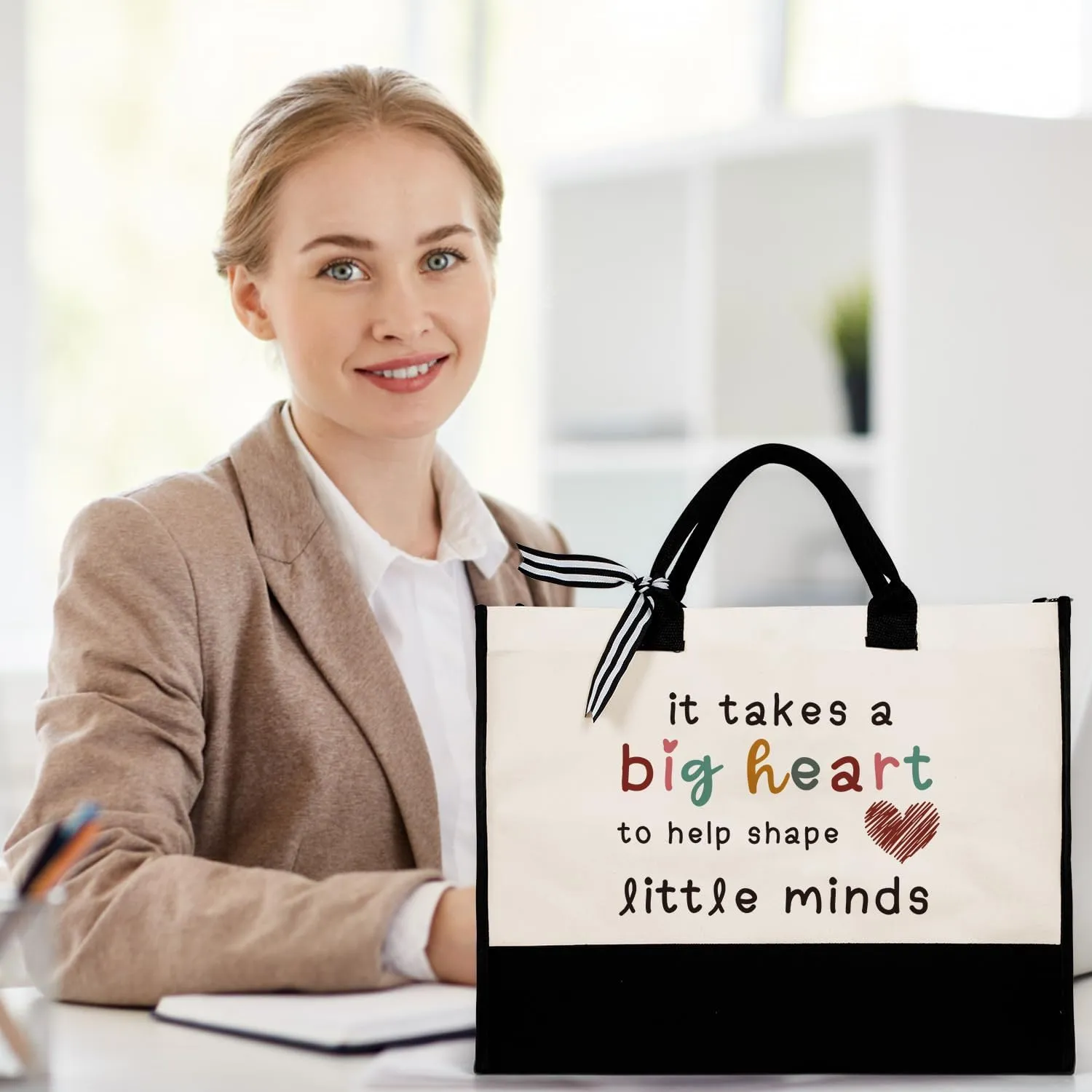 UAREHIBY Teacher Appreciation Gifts for Women with Tote Bag,Back To School Gift,Thank You Teacher Gifts from Student