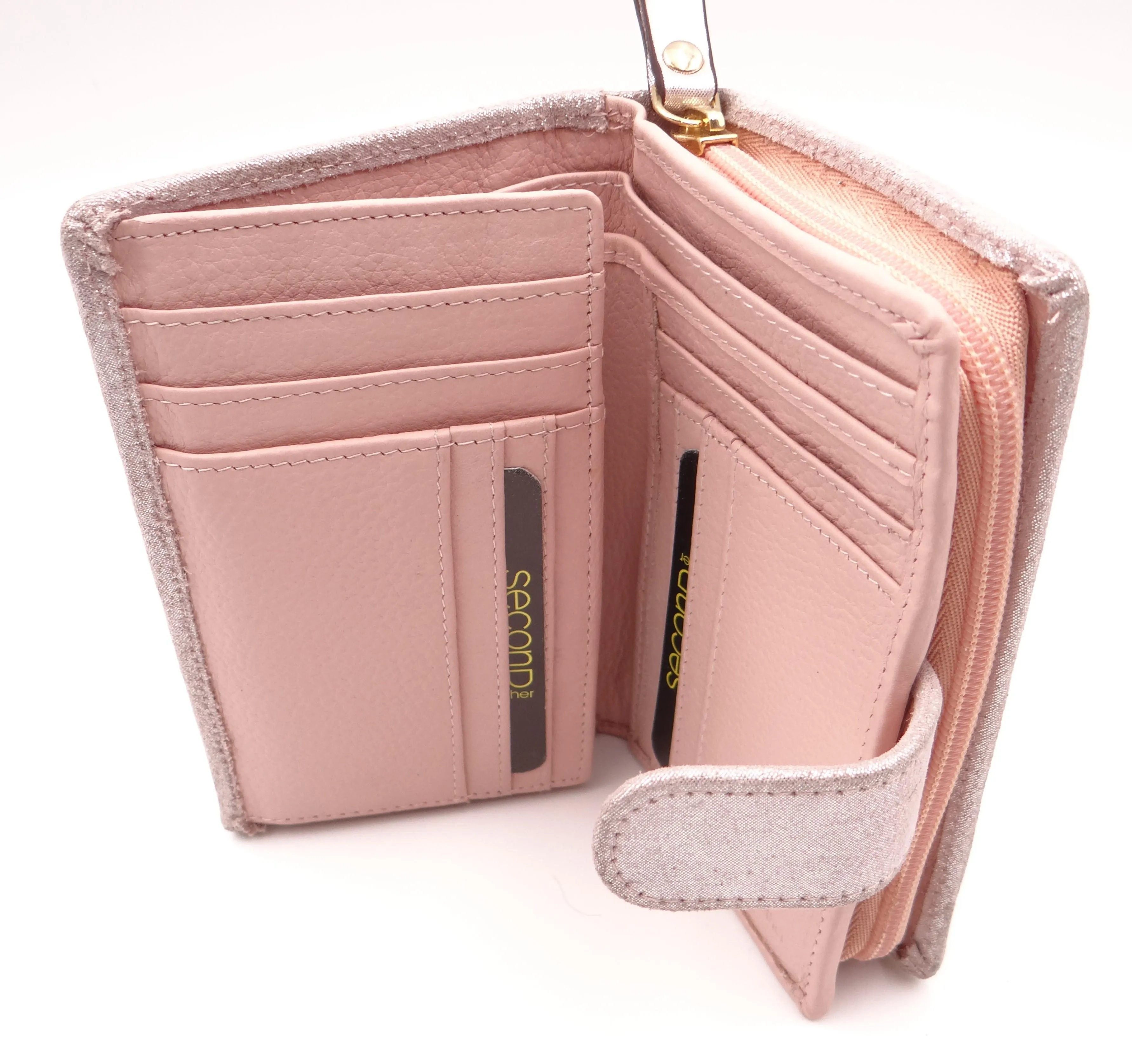 Womens Medium Wallet