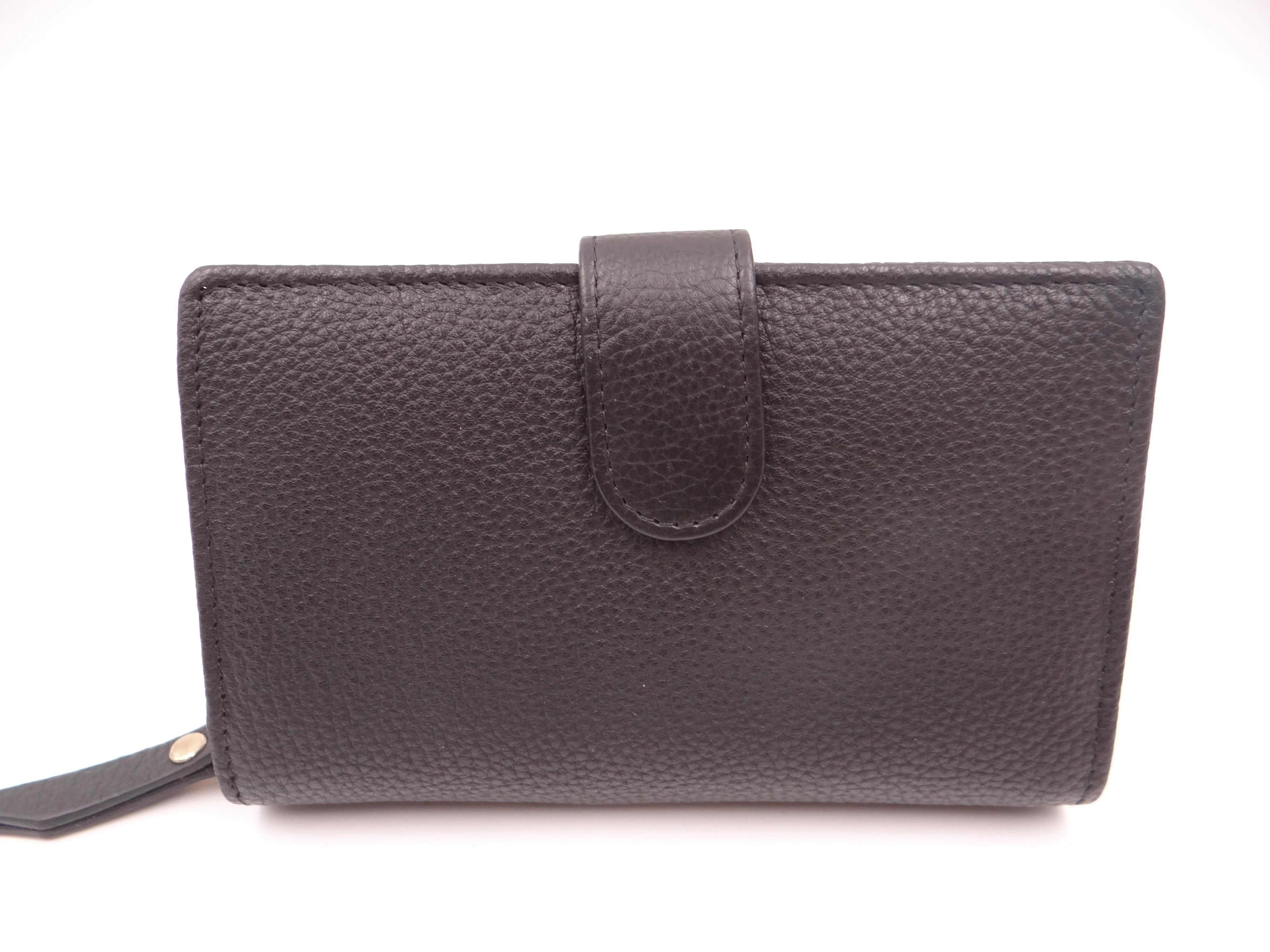 Womens Medium Wallet