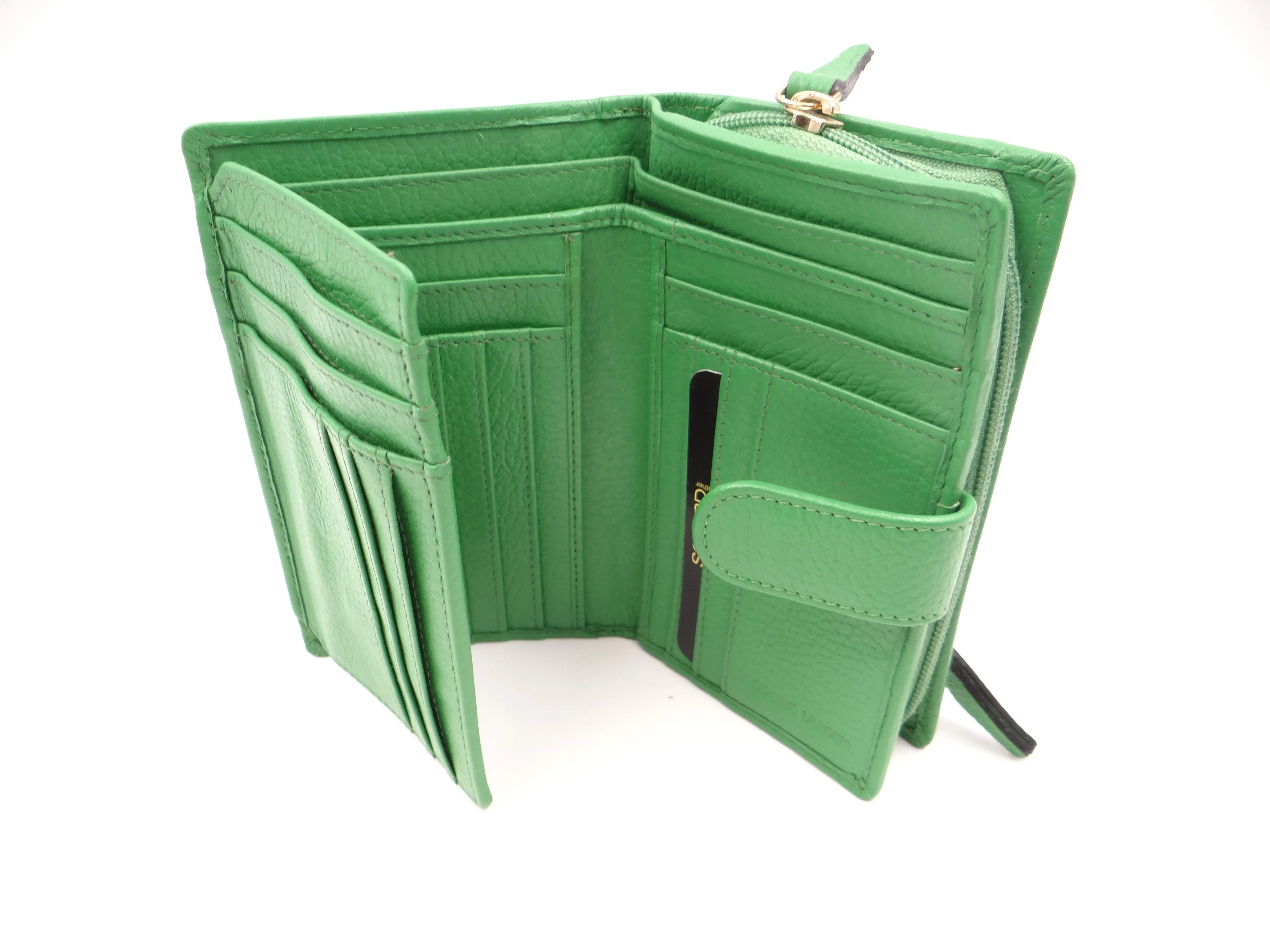 Womens Medium Wallet