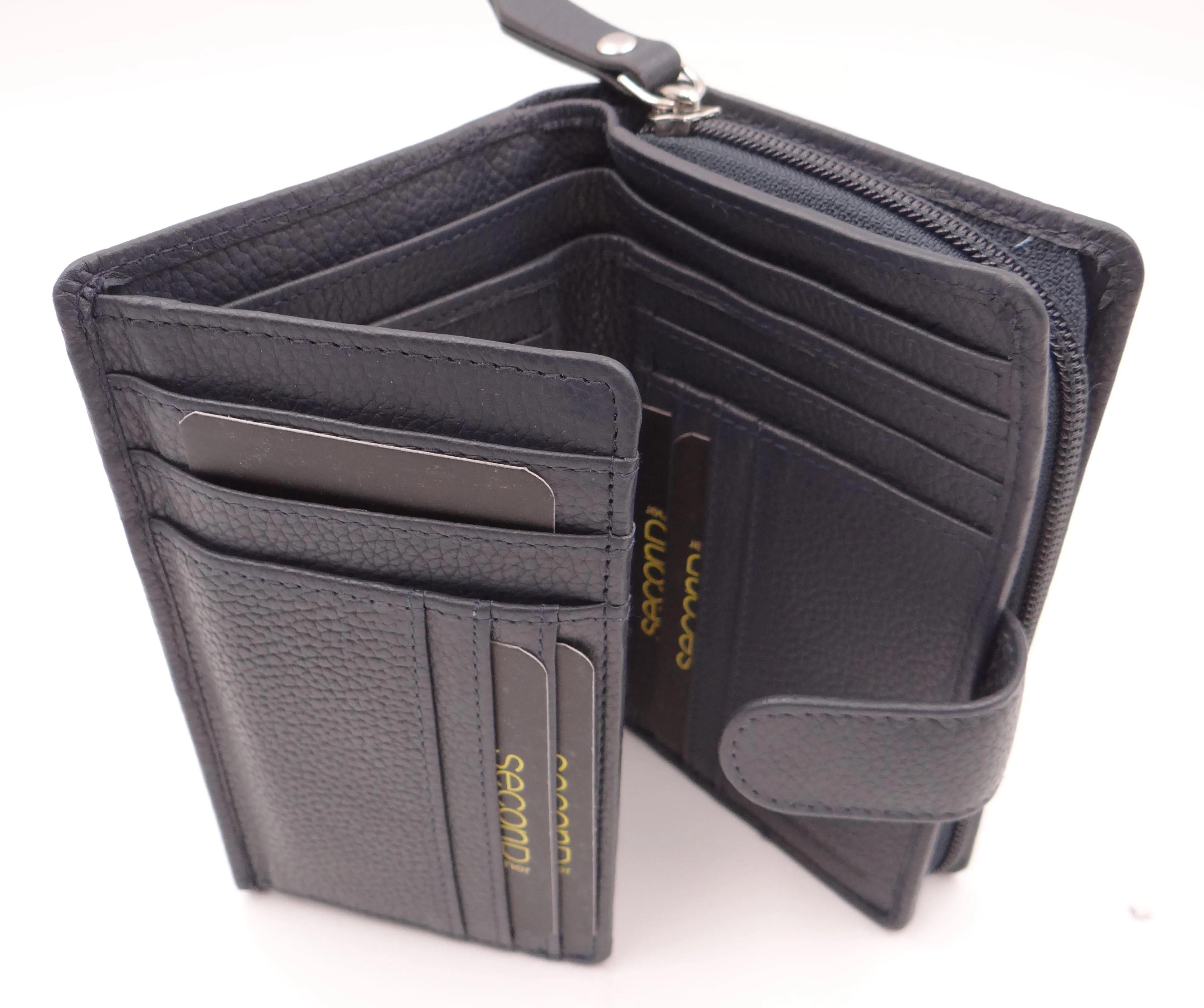 Womens Medium Wallet
