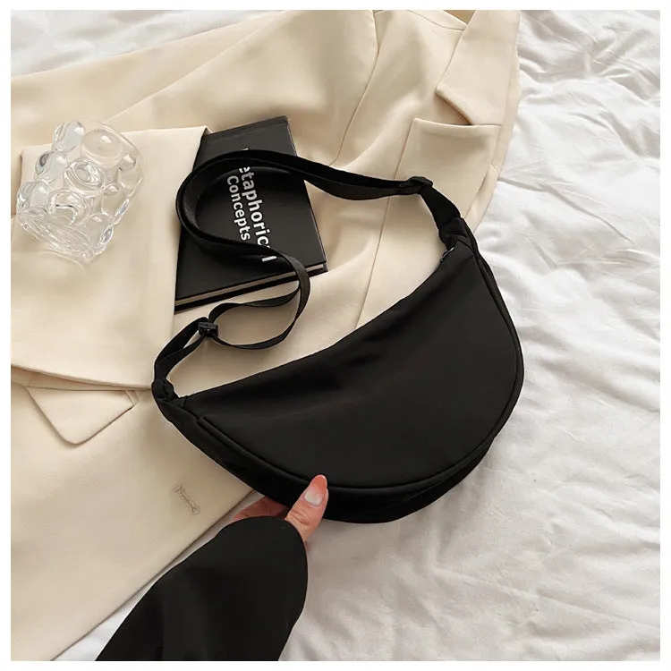 Women's Nylon Trendy Dumpling Lightweight Style Crossbody Bags